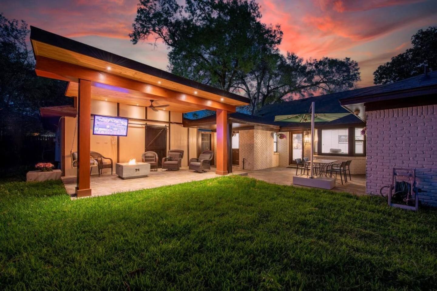Western Oaks Retreat Houston Ngoại thất bức ảnh