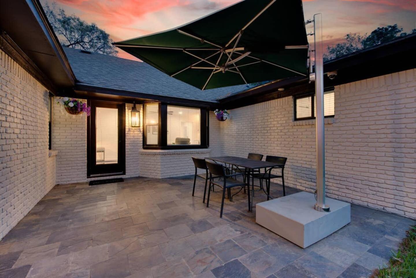 Western Oaks Retreat Houston Ngoại thất bức ảnh